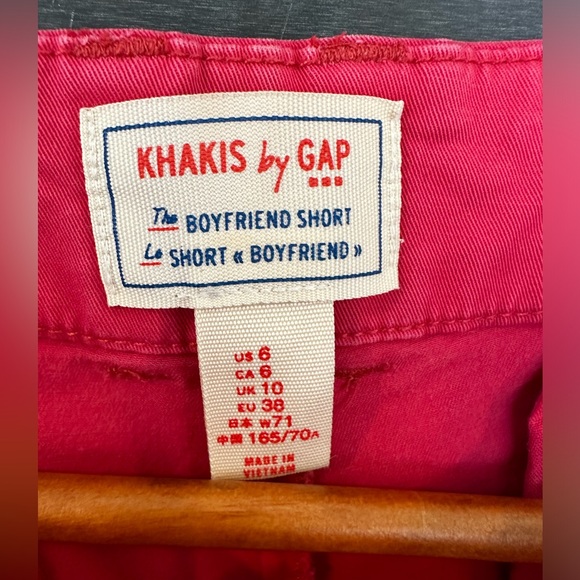 Gap Women’s Shorts Size 6 Red “Khakis by Gap”  The Boyfriend Short - Picture 3 of 5